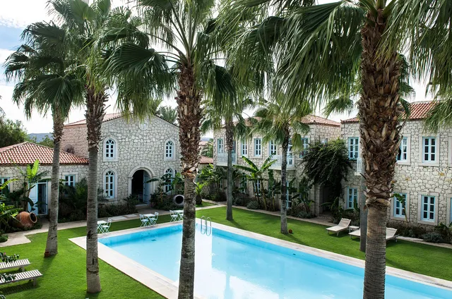 Manastır Alaçatı Butik Otel