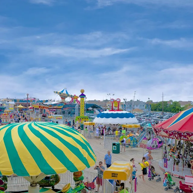 Jenkinson’s Parking Lot