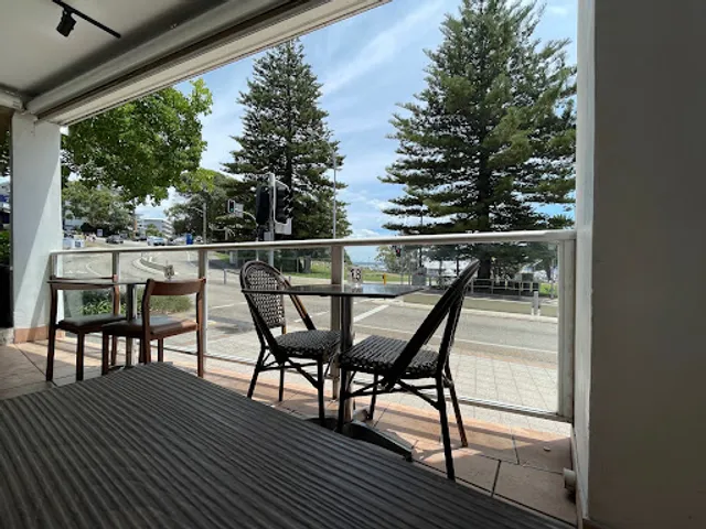 Sunan 9 Thai Restaurant