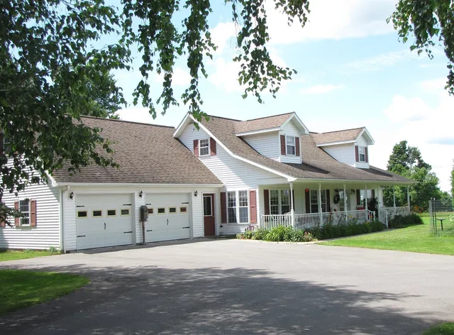 Ostrander's Bed & Breakfast