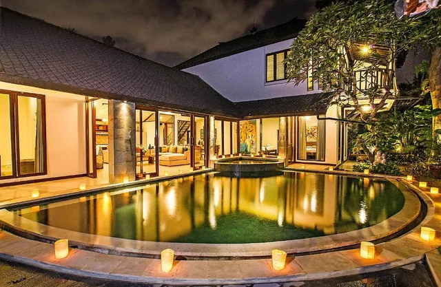 The Khayangan Villas Seminyak