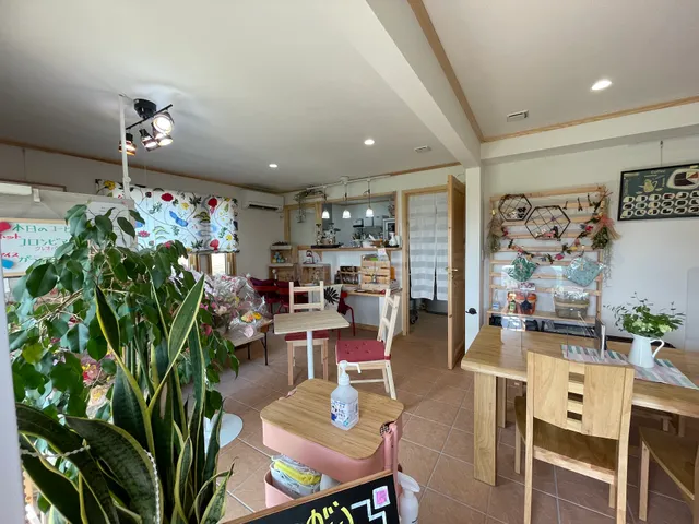 Dog Friendly Café LUANA