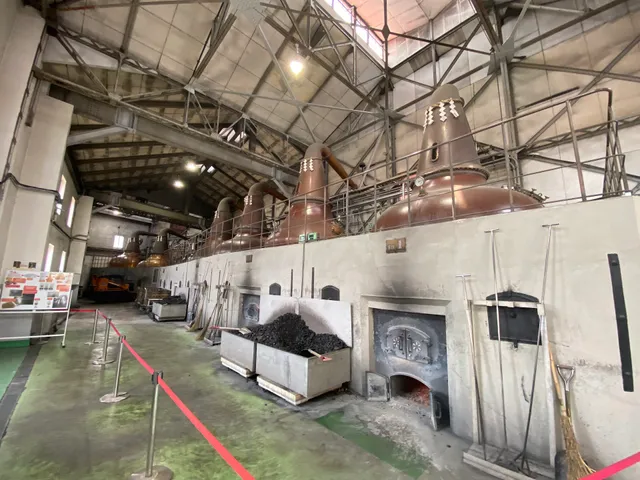 ニッカウヰスキー 余市蒸溜所 蒸溜棟