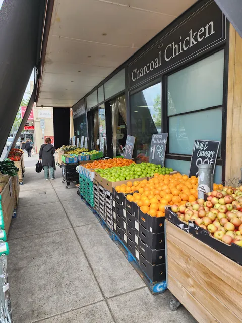 Fresh On Young Food Hall