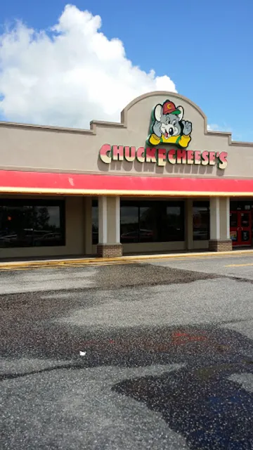 Chuck E. Cheese
