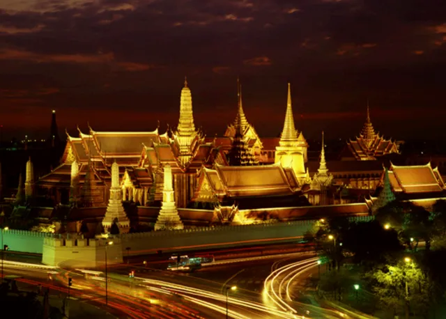 The Royal ThaTien Village