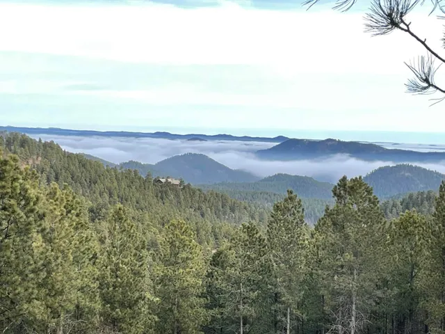 Edelweiss Mountain Lodging