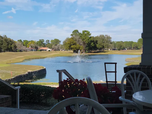 Silverthorn Country Club