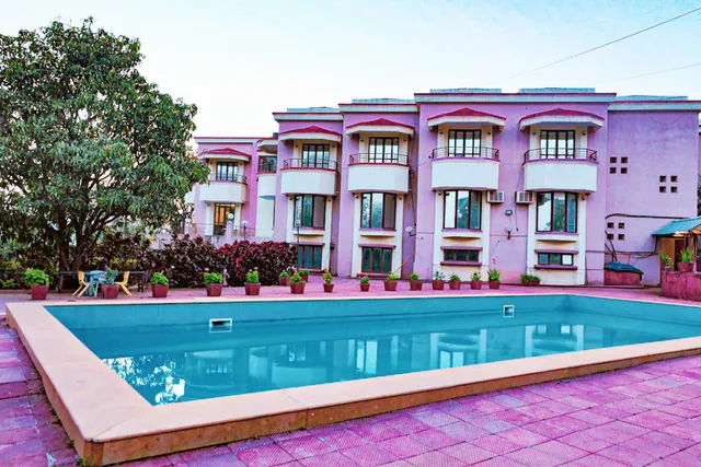 The Dhanhills - A Valley View Hotel In Panchgani.