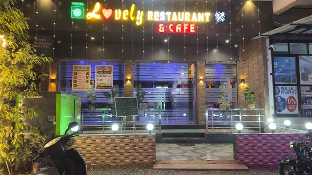 Lovely Restaurant And Cafe || Pure Veg Restaurant