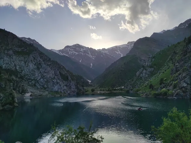 Nefrit Koʻli moviy koʻl Urungʻoch