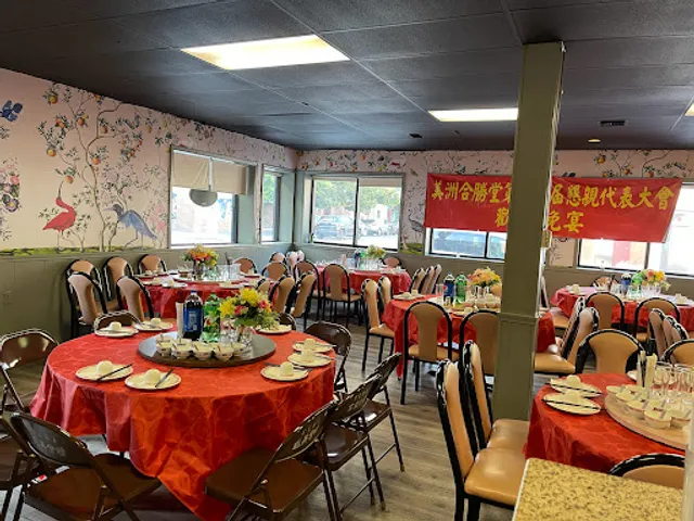 Golden Horse Seafood Restaurant