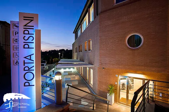 Porta Pispini Residence