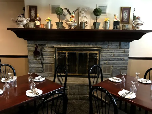 Fieni's Ristorante