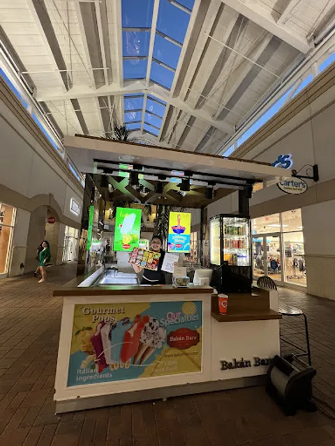 Bakanbars - kiosks (at Orlando Vineland Premium Outlets)