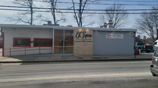 El Tipico Restaurant