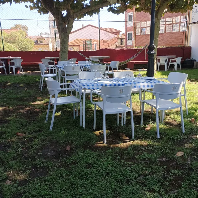 Bar restaurante Cerrado