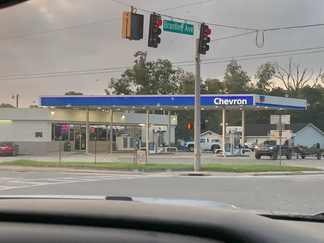 Griffins Country Mall II