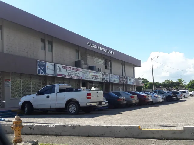 Coliseo Shopping Center