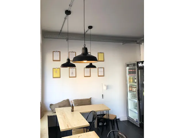 Knopfs Knolle Universitätsstraße (Ofenkartoffel und Stampf)