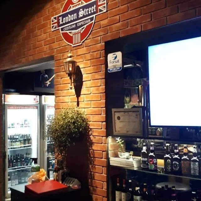 London Street