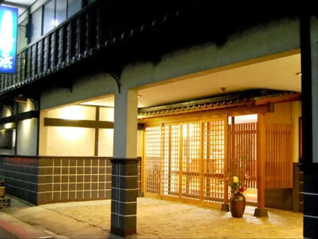Shinhama Ryokan
