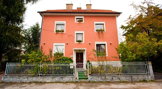 Guest House Pikapolonca