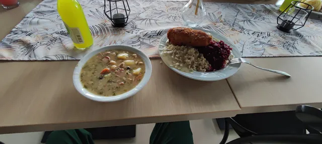 Palce Lizać by Kamil Ratajczak