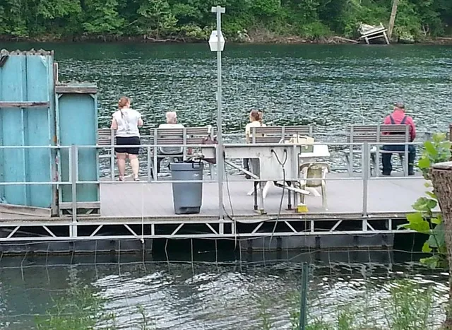 Taneycomo Lakefront Resort