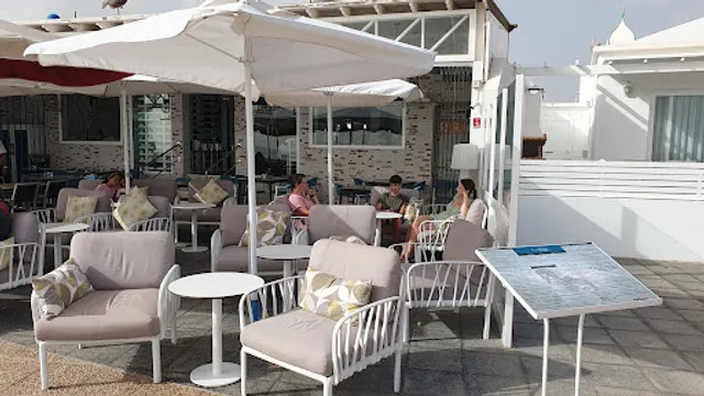 A-Mar Restaurante Beach Club