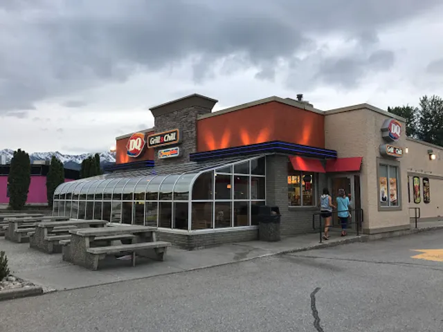 Dairy Queen Grill & Chill