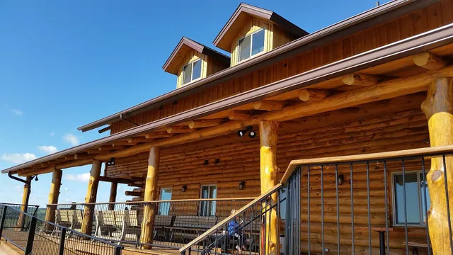 Coteau des Prairies Lodge