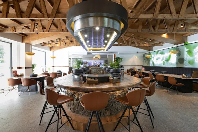 Gwangpyeong Pyeongyang Naengmyeon & Galbi Samseong Branch