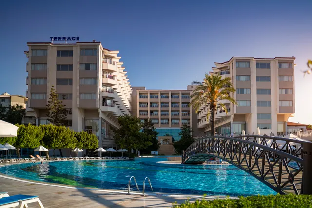 Hotel Terrace Beach Resort
