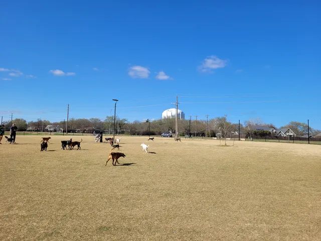 North Lakes Dog Park
