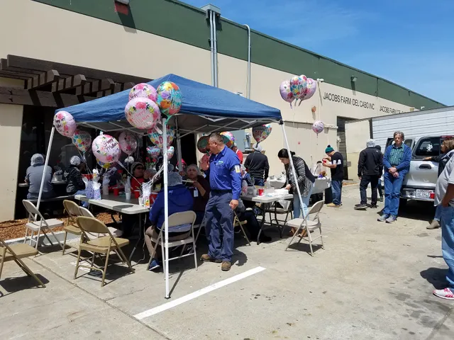 Jacobs Farm / Del Cabo South San Francisco Warehouse
