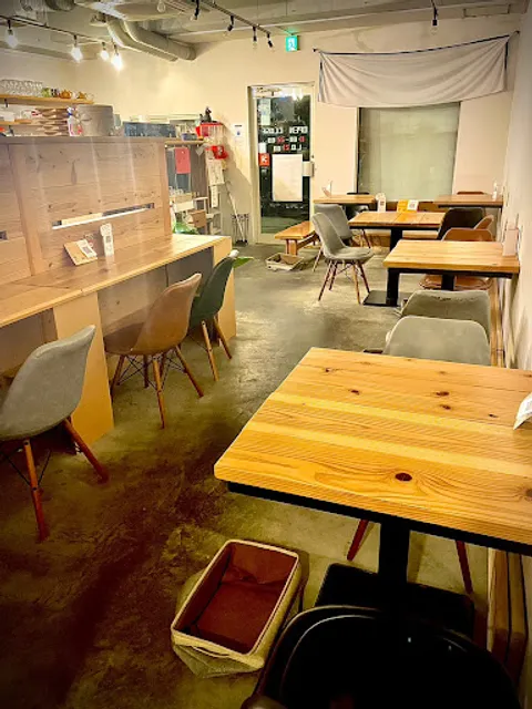 ニチョウメカフェニニギ