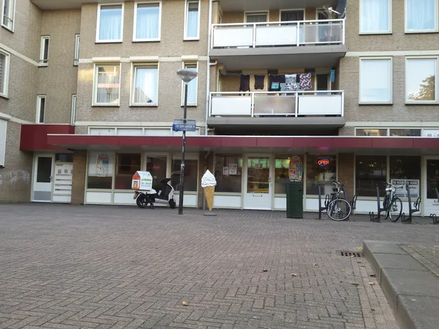 Cafetaria "De Klingerberg" en Sushi