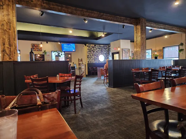 Sauce & Bread Eatery