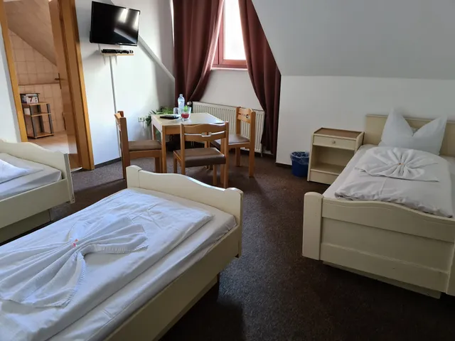 Hotel & Veranstaltungszentrum Ceteno