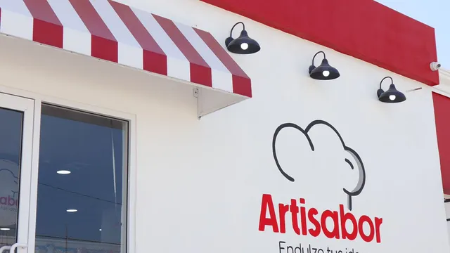 ART AND TASTE