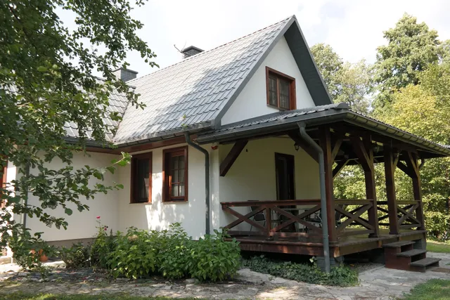 Zatylówka dom na wyspie. Dom wakacyjny.