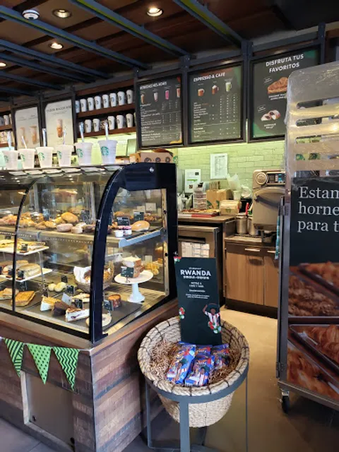 Starbucks Las Aguilas