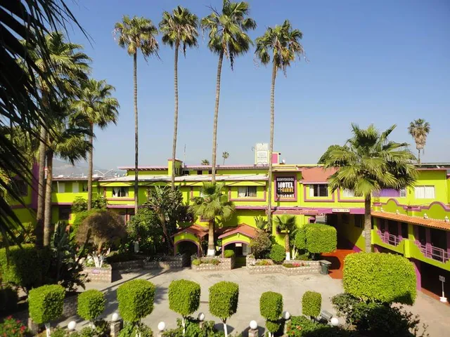 MOTEL CARIBE ENSENADA