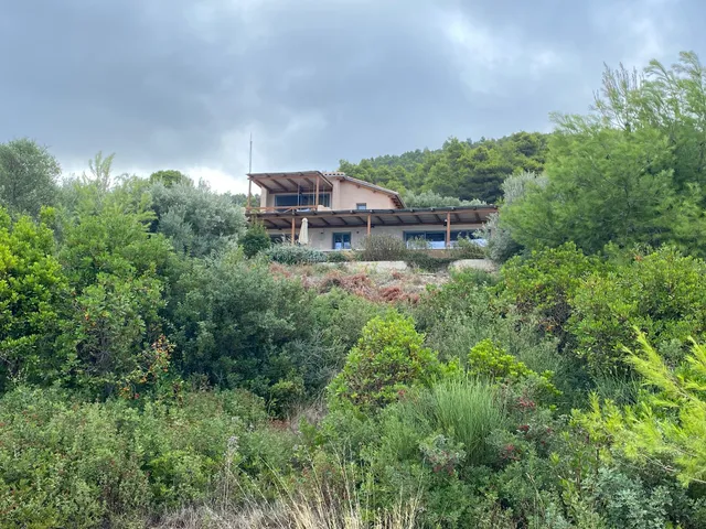 Villa Mirtes (https://villamirtes.gr/de/home-2/)