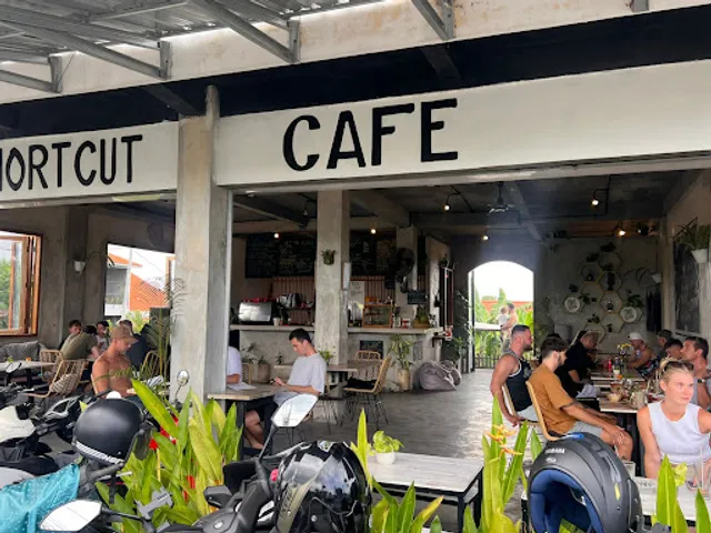 Shortcut Cafe Canggu, Pererenan