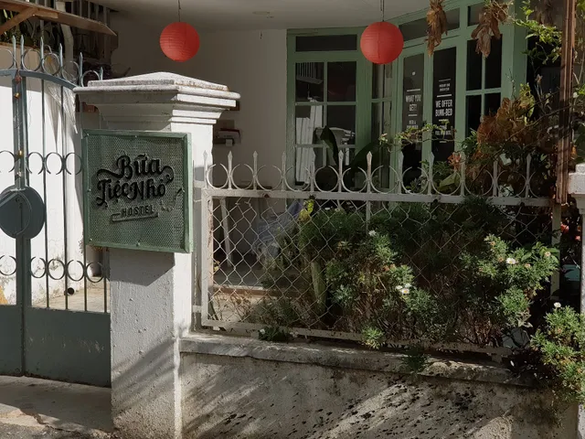 Bua Tiec Nho Hostel