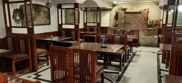 Hotel Aarathy Restaurant