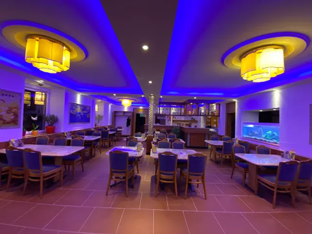 Saigon Asia Schnell Restaurant