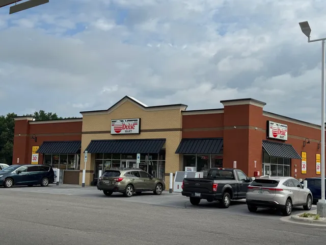New Dixie Mart and Grill